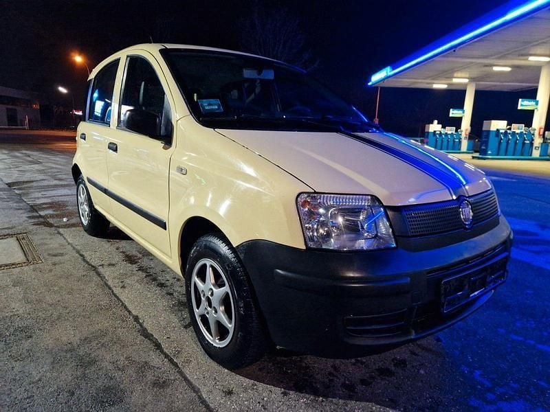 Gelb Gebraucht 2009 Fiat Panda Kleinwagen | 1.050 € (Superpreis) - Bild 1/4