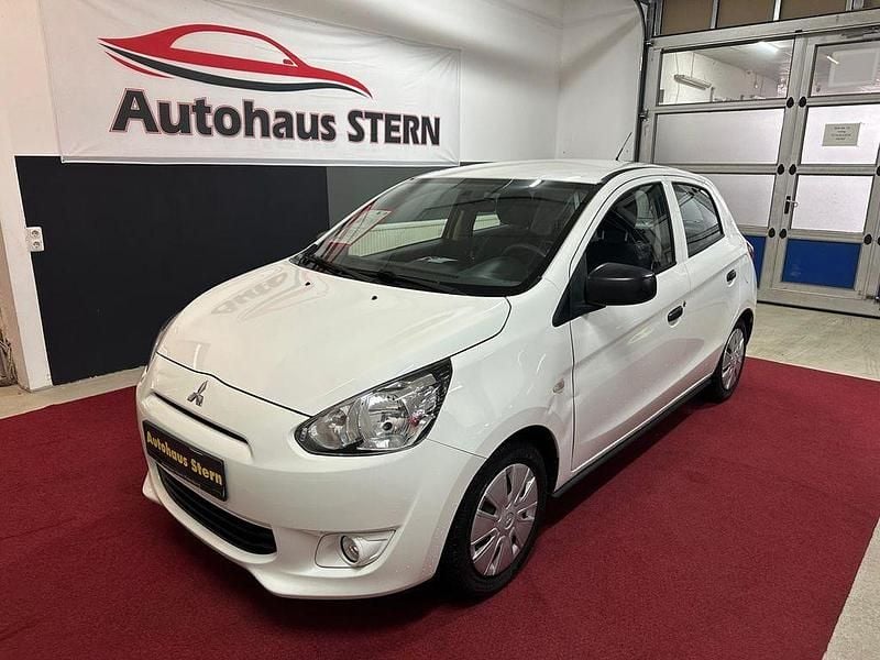 Gebraucht Mitsubishi Space Star 71 PS (52 kW) 2015 Weiß Limousine