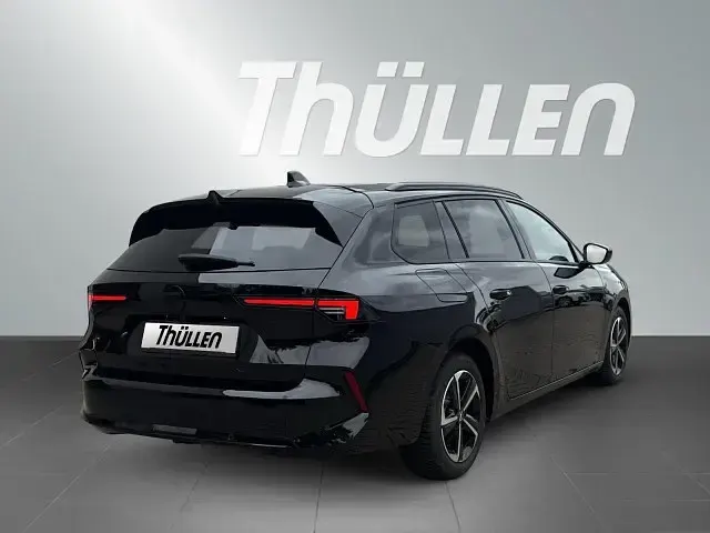 Gebraucht Opel Astra Sport 131 PS (96 kW) 2025 Schwarz Kleinwagen