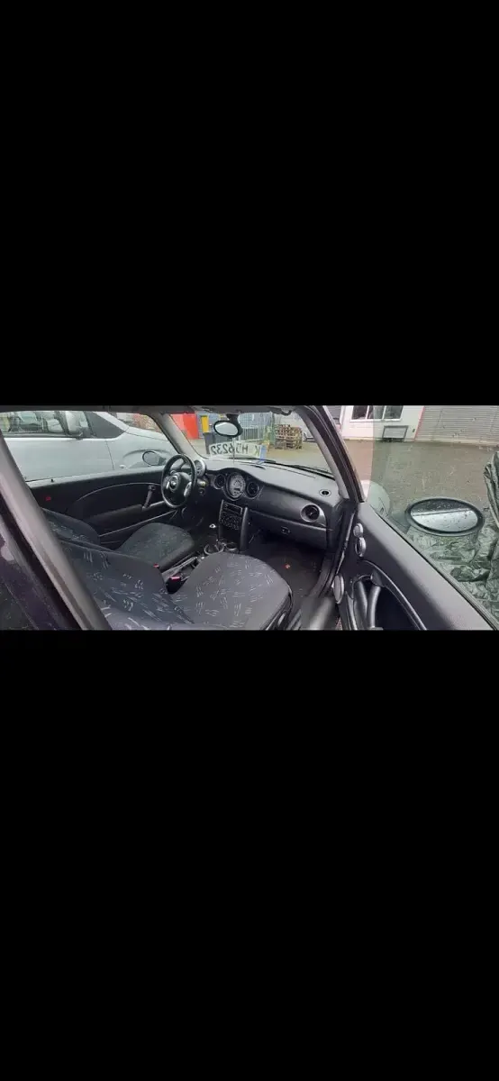 Occasion Mini Cooper 90 PK (66 kW) 2006 Zilver Hatchback