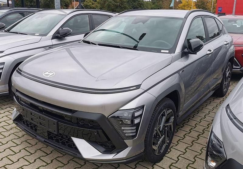 Silber Neu 2025 Hyundai Kona N Line SUV | 29.189 € (Fairer Preis) - Bild 1/4