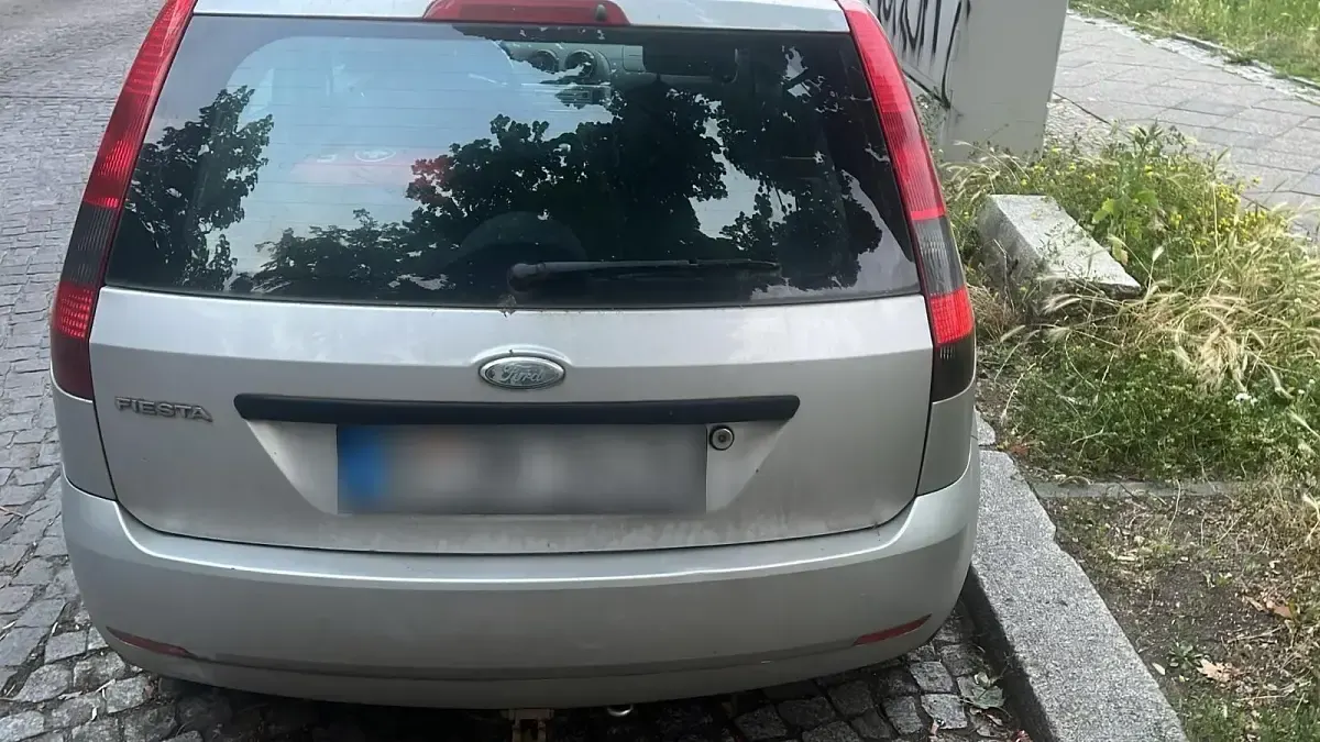 Gebraucht Ford Fiesta 60 PS (44 kW) 2005 Grau Kleinwagen