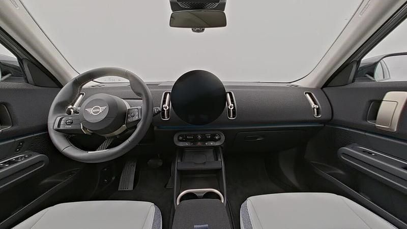 Gebraucht Mini Countryman 170 PS (125 kW) 2024 Silber SUV