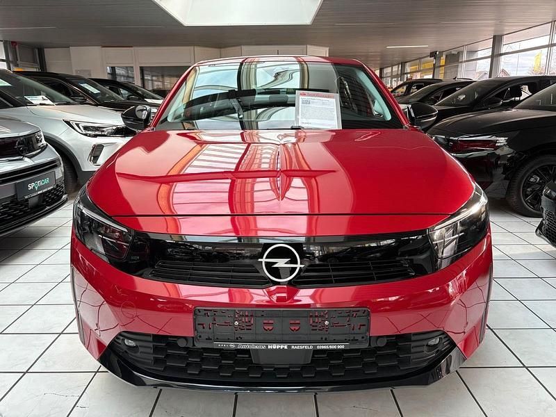 Rot metallic Gebraucht 2024 Opel Corsa Edition | 17.320 € (Fairer Preis) - Bild 1/4