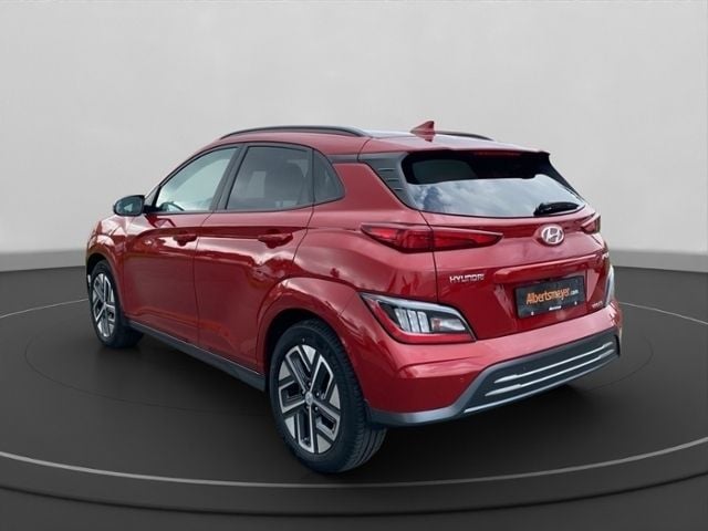 Gebraucht Hyundai Kona Trend 150 kW (204 PS) 2022 Rot SUV