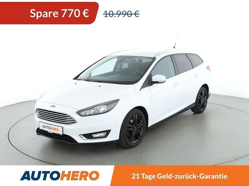 Weiß Gebraucht 2015 Ford Focus Titanium Kombi | 10.220 € (Fairer Preis) - Bild 1/3