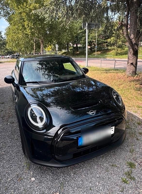 Gebraucht Mini Cooper S 135 kW (184 PS) 2023 Schwarz Kleinwagen