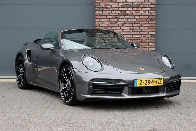 Gebraucht Porsche 992 650 PS (478 kW) 2023 Grau Cabrio