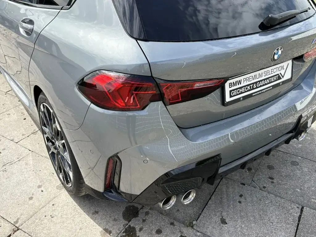 Gebraucht BMW M135 Performance 300 PS (220 kW) 2025 Grau Kleinwagen