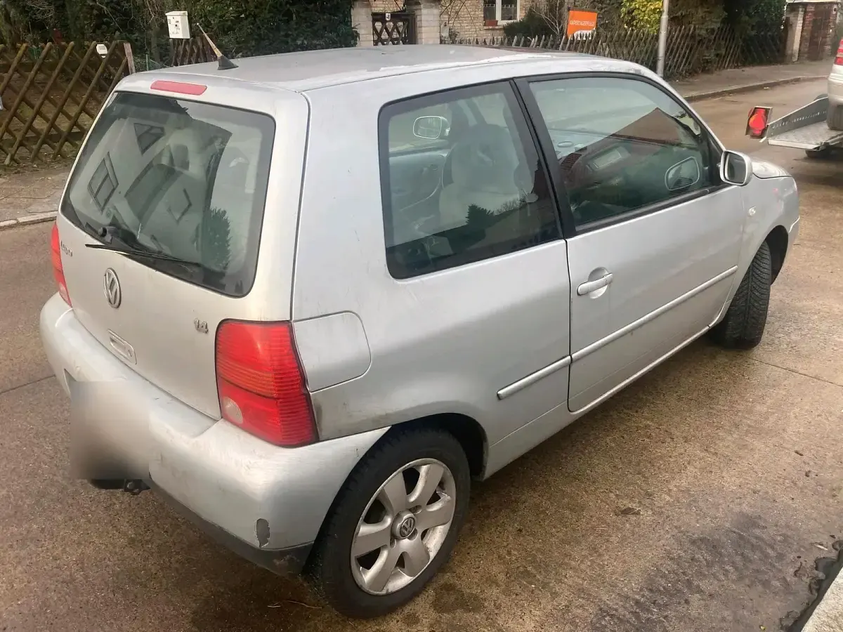 Używany VW Lupo 75 KM (55 kW) 2004 Srebrny Hatchback