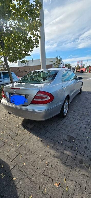 Silber Gebraucht 2002 Mercedes CLK200 Elegance Coupé | 1.800 € (Superpreis) - Bild 1/4