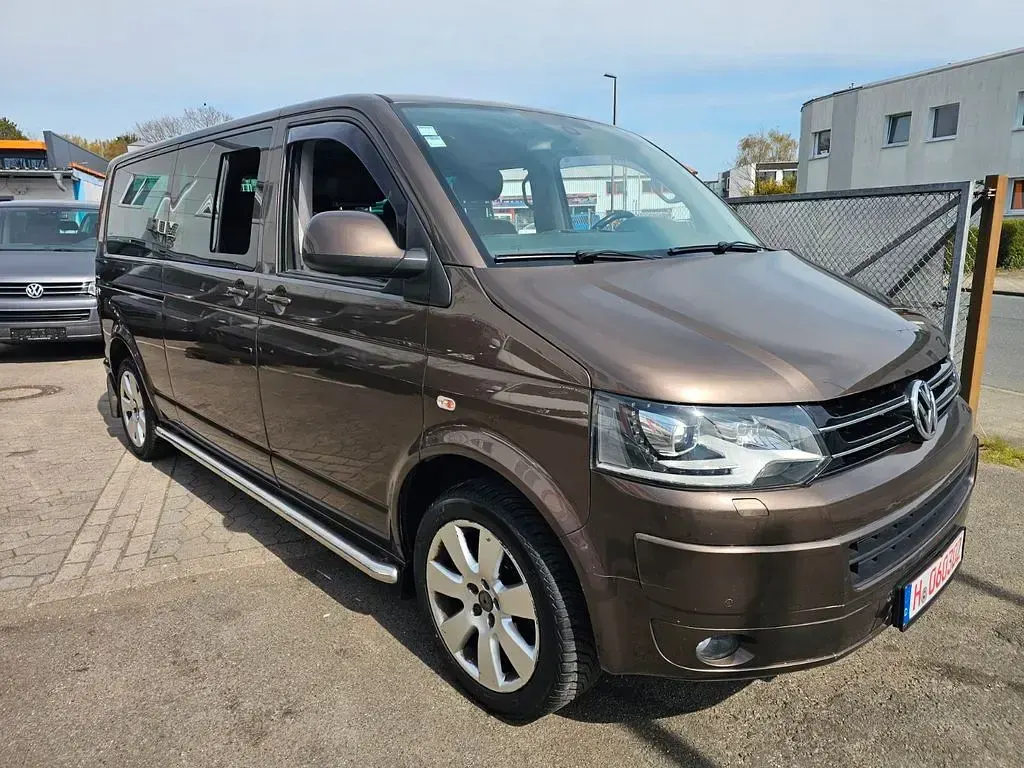 Second-hand VW Caravelle 140 CP (102 kW) 2012 Maro Van