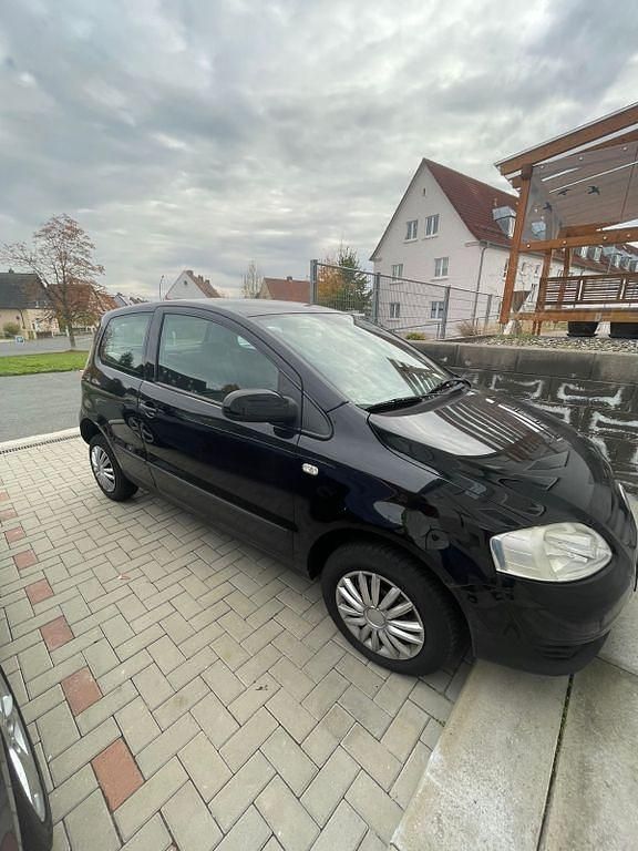 Schwarz Gebraucht 2006 VW Fox Kleinwagen | 1.300 € (Superpreis) - Bild 1/4