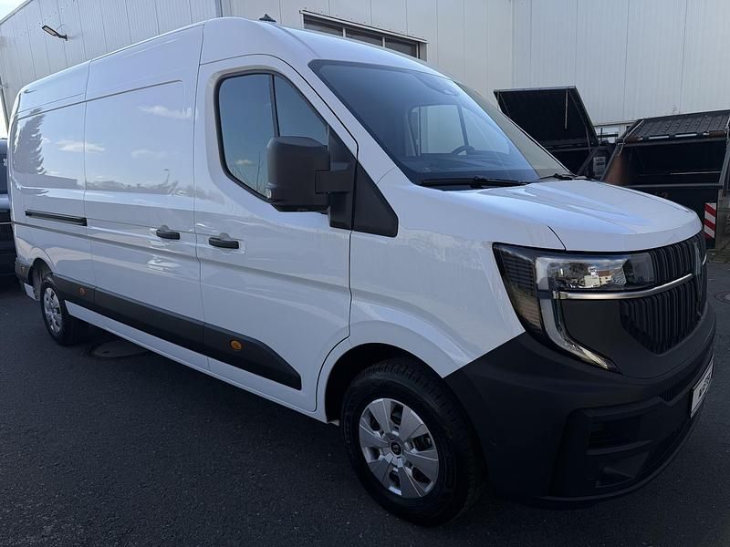 Neu Renault Master 131 PS (96 kW) 2026 Van / Kleinbus