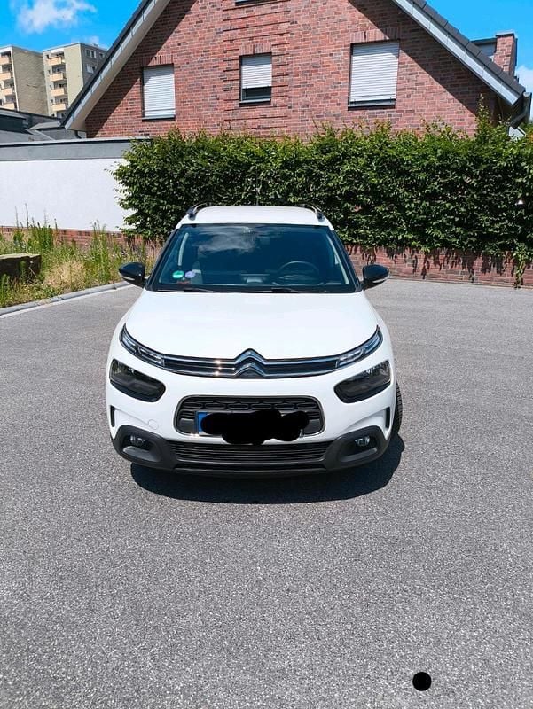 Weiß Gebraucht 2018 Citroën C4 Kleinwagen | 8.900 € (Fairer Preis) - Bild 1/4