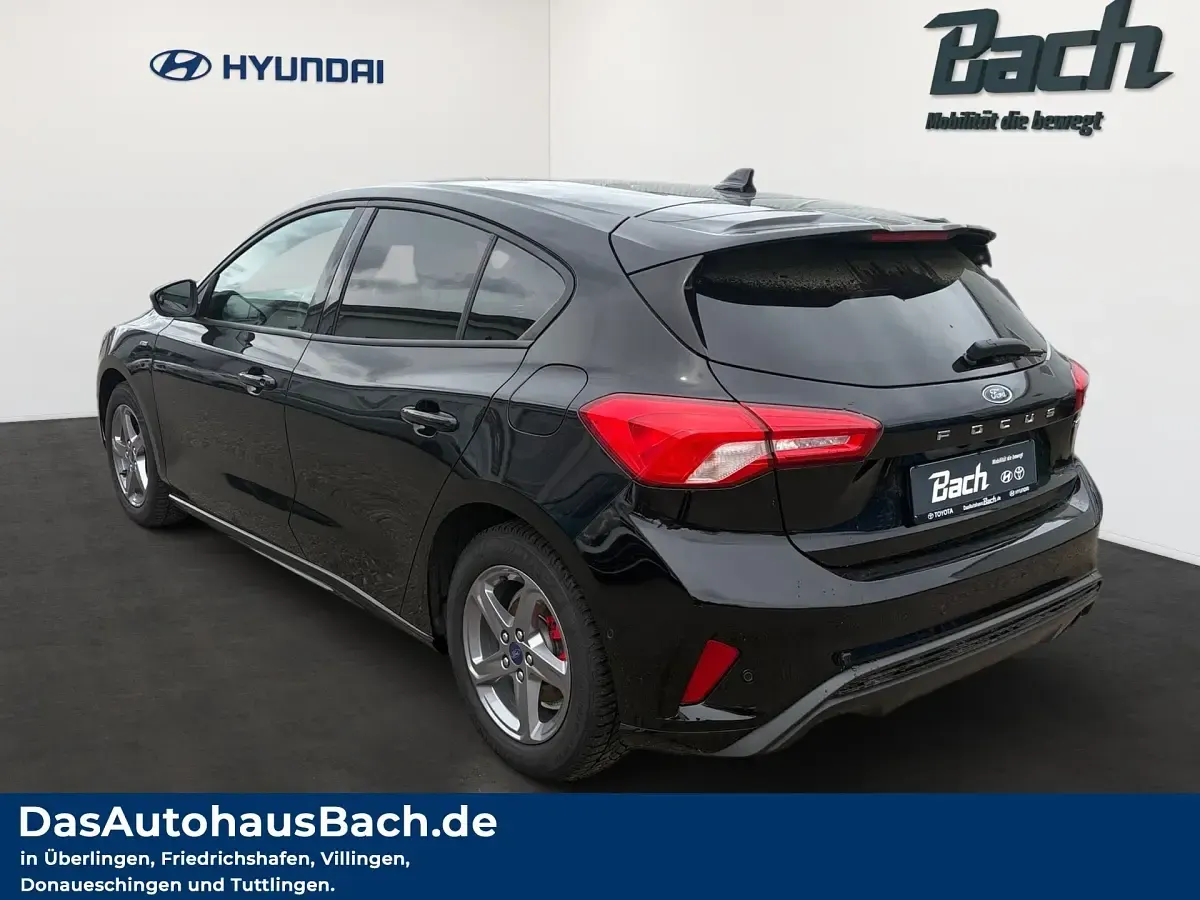 Gebraucht Ford Focus ST-Line X 155 PS (114 kW) 2021 Obsidianschwarz Kleinwagen