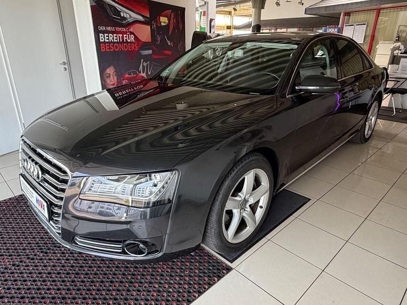 Gebraucht Audi A8 Ambiente 250 PS (183 kW) 2011 Schwarz Limousine