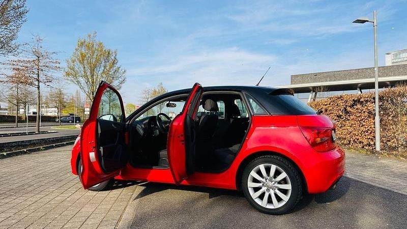 Gebraucht Audi A1 Sportback Ambition 86 PS (63 kW) 2014 Rot Kleinwagen