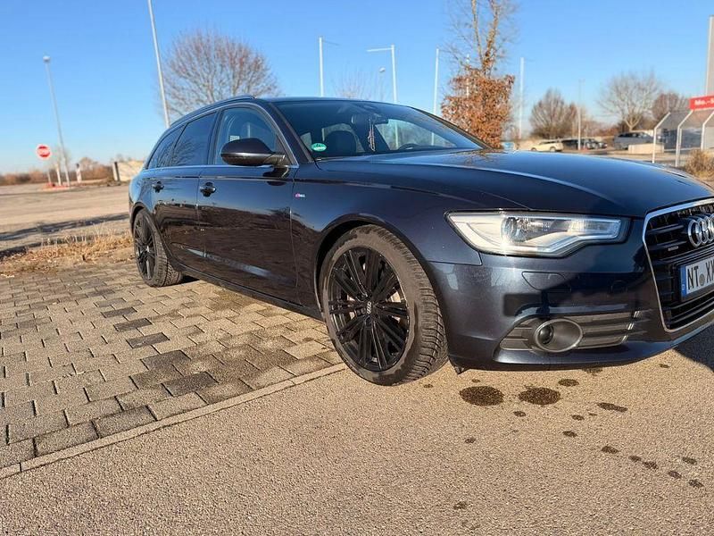 Gebraucht Audi A6 Ambiente 313 PS (230 kW) 2012 Blau Kombi