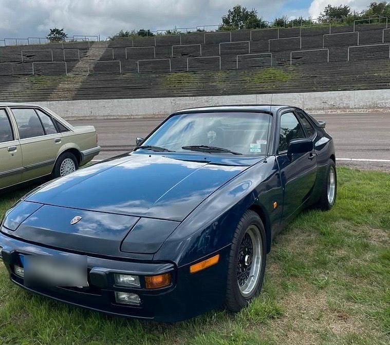 Blau Gebraucht 1984 Porsche 944 Coupé | 13.000 € - Bild 1/4