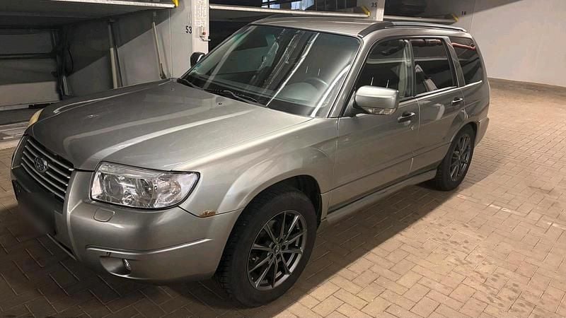 Gebraucht Subaru Forester 158 PS (116 kW) 2007 Grau SUV