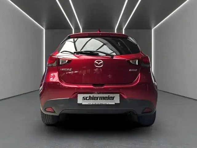 Gebraucht Mazda 2 Kizoku 90 PS (66 kW) 2019 Rot Limousine