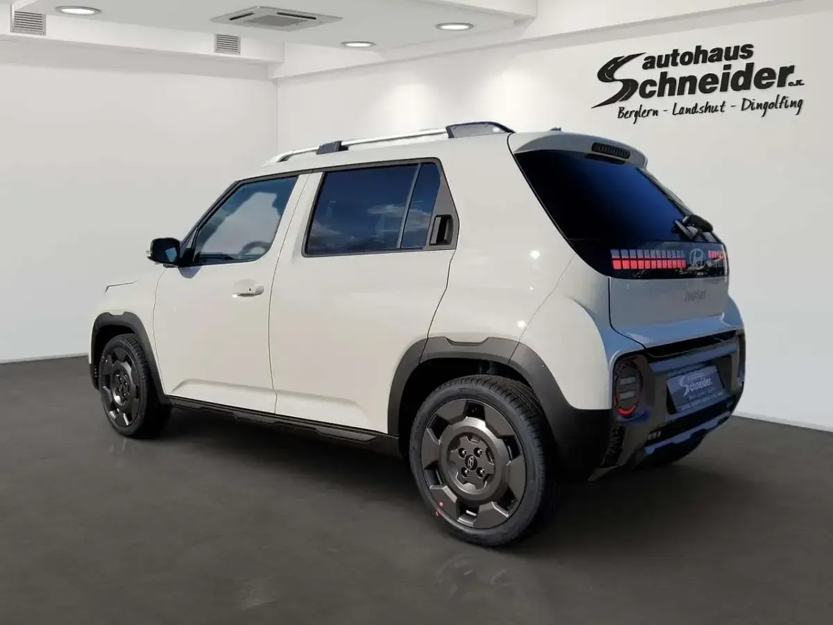 Neu Hyundai Inster 85 kW (116 PS) 2026 Atlas white / sol Kleinwagen