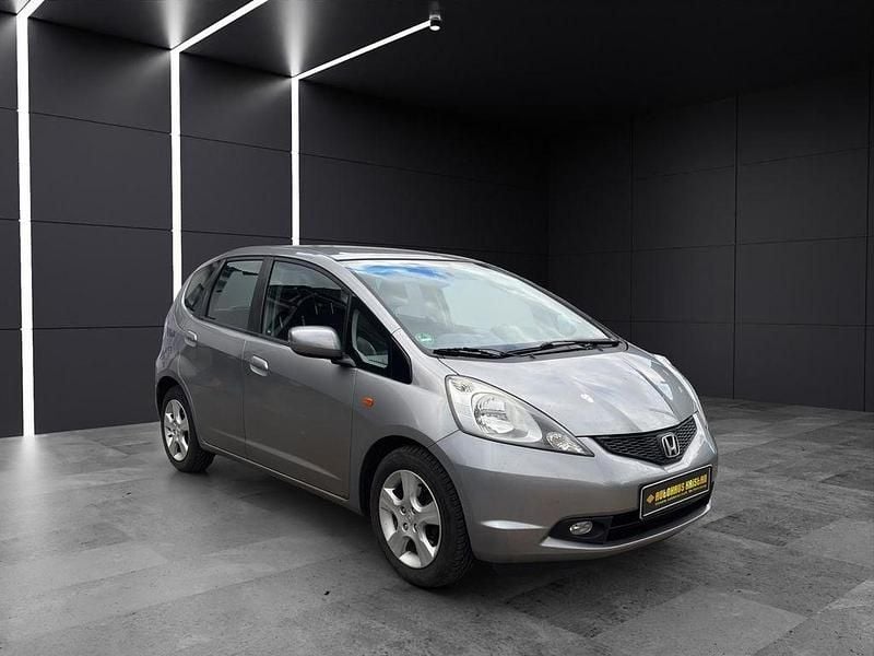 Gebraucht Honda Jazz 90 PS (66 kW) 2010 Silber Kleinwagen