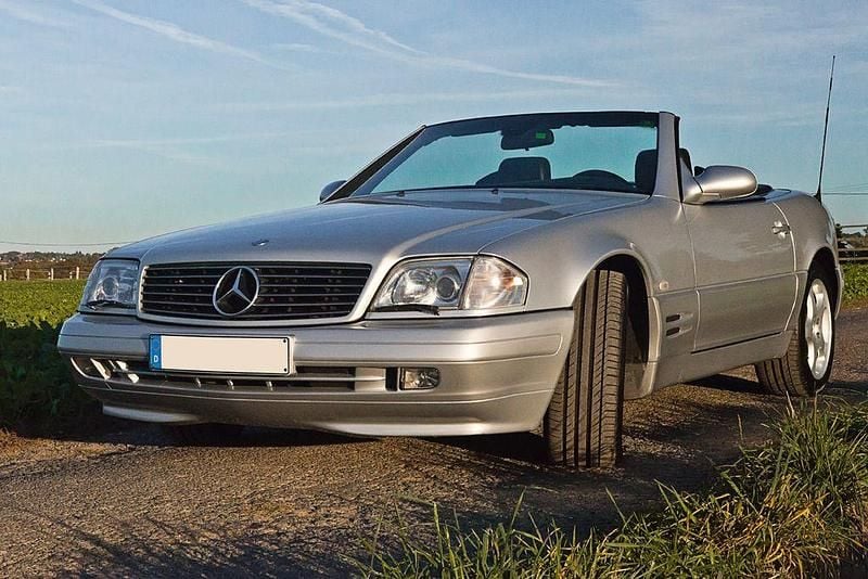 Second-hand Mercedes SL320 224 CP (164 kW) 2000 Argintiu Cabrio