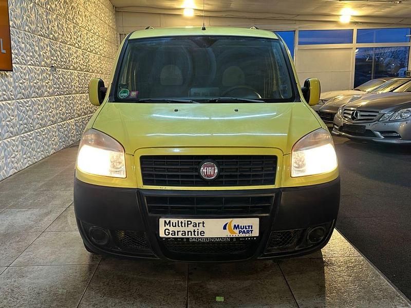 Gebraucht Fiat Doblò 75 PS (55 kW) 2008 Gelb Van / Kleinbus