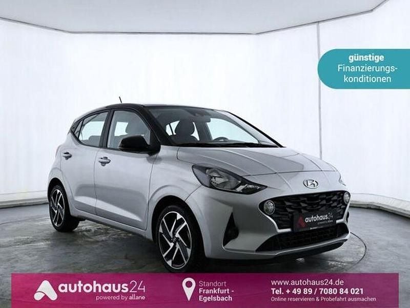 Silber Gebraucht 2022 Hyundai i10 Trend Kleinwagen | 13.970 € (Guter Preis) - Bild 1/4