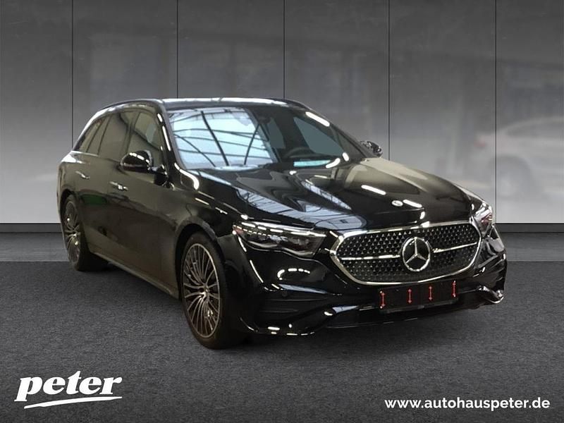 Metalliclack obsidianschwarz Gebraucht 2024 Mercedes E450 AMG Kombi | 89.810 € (Teuer) - Bild 1/3