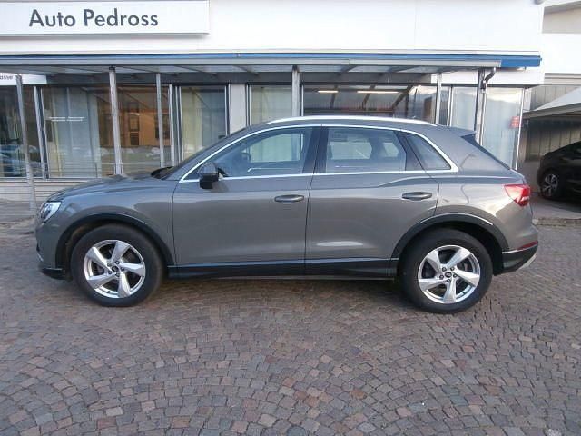 Usata Audi Q3 Advanced 150 CV (110 kW) 2022 Grigio SUV