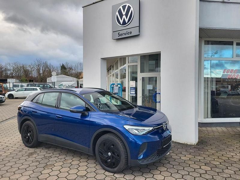 Blau Gebraucht 2024 VW ID.4 Pro SUV | 43.500 € (Fairer Preis) - Bild 1/4