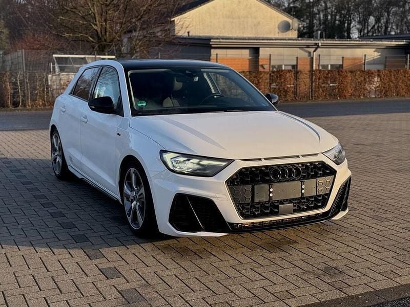 Weiß Gebraucht 2019 Audi A1 S-Line SUV | 20.500 € (Superpreis) - Bild 1/4