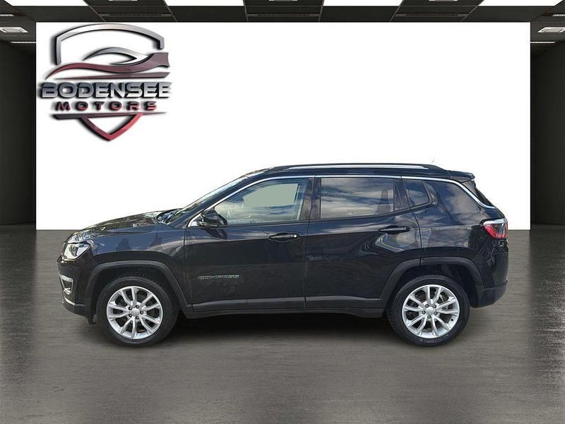 Gebraucht Jeep Compass Limited 150 PS (110 kW) 2020 Schwarz SUV