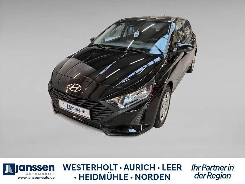 Phantom black Neu 2025 Hyundai i20 Select Limousine | 19.990 € (Etwas zu teuer) - Bild 1/2