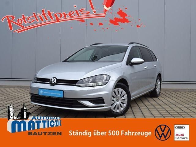 Gebraucht VW Golf VII Business 116 PS (85 kW) 2018 Silber (reflexsilber metallic) Kombi