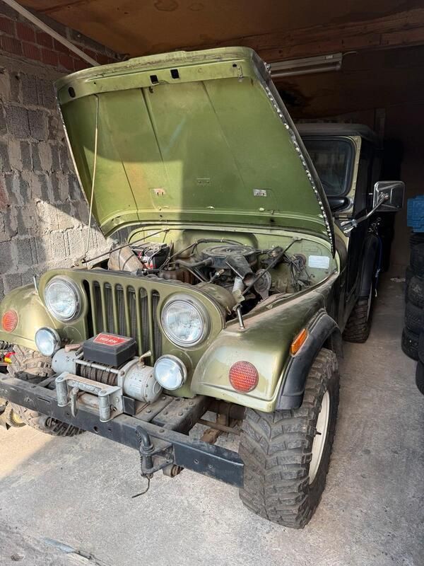 Grün Gebraucht 1973 Jeep CJ SUV | 15.000 € - Bild 1/4