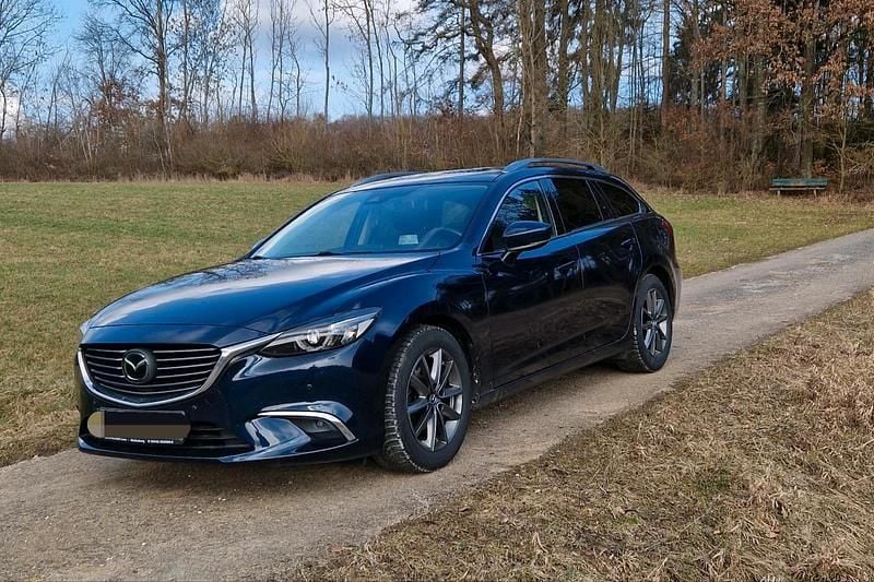 Gebraucht Mazda 6 Nakama Intense 192 PS (141 kW) 2016 Blau Kombi