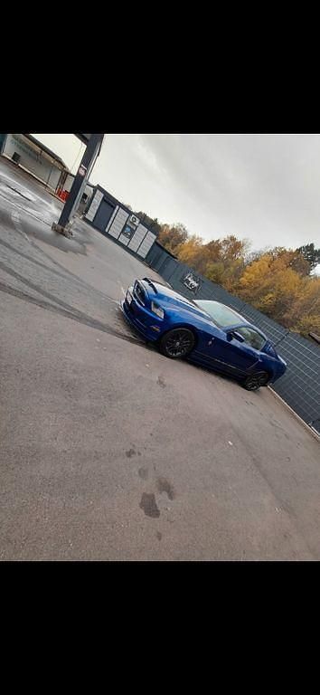 Gebraucht Ford Mustang 417 PS (306 kW) 2011 Blau