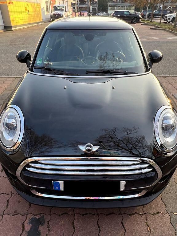 Gebraucht Mini Cooper 136 PS (100 kW) 2017 Schwarz Kleinwagen