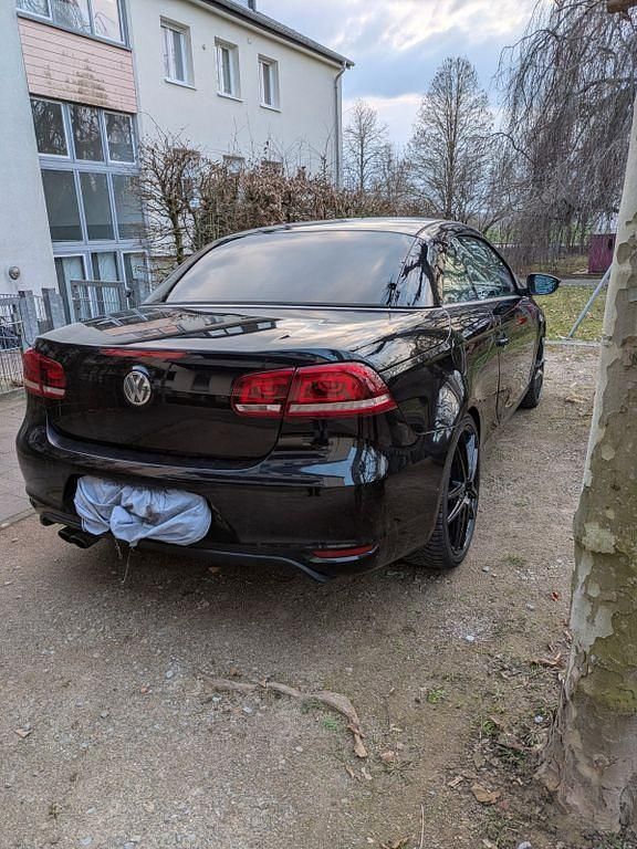 Gebraucht VW Eos 211 PS (155 kW) 2011 Schwarz Cabrio