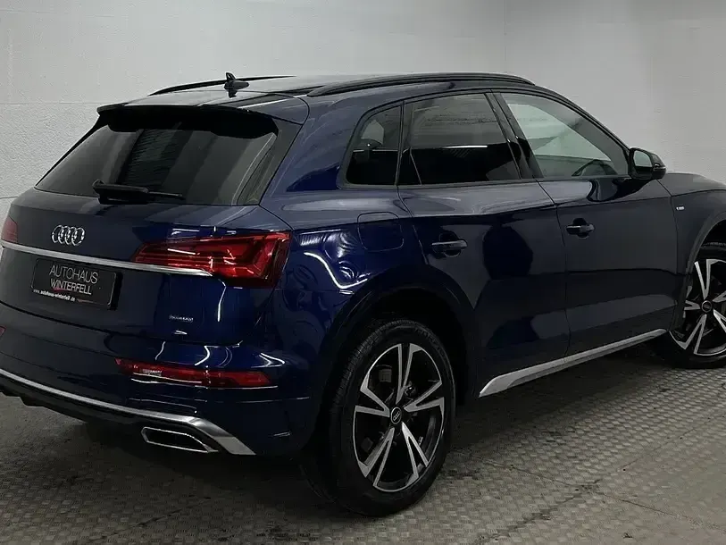 Gebraucht Audi Q5 S-Line 367 PS (269 kW) 2023 Navarrablau (metallic) SUV