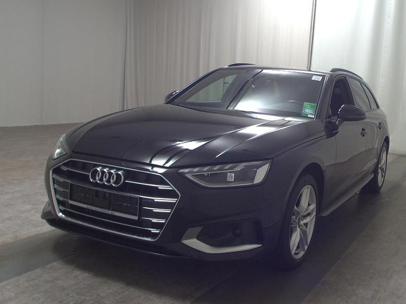 Gebraucht Audi A4 Advanced 204 PS (150 kW) 2023 Schwarz Kombi