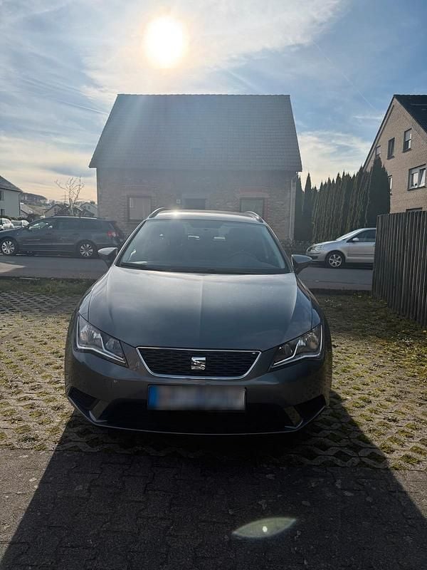 Gebraucht Seat Leon 110 PS (80 kW) 2016 Grau Kombi