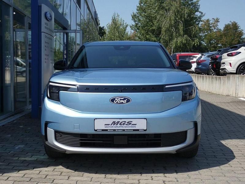Neu Ford Explorer 210 kW (286 PS) 2026 Arctic blue SUV