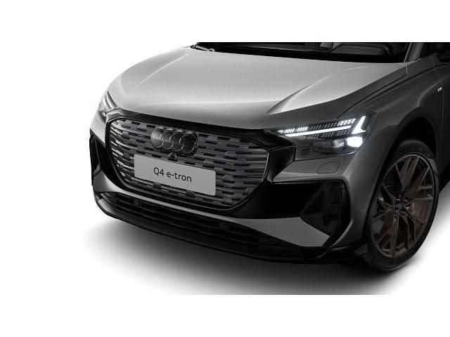Gebraucht Audi Q4 e-tron Ambiente 150 kW (204 PS) 2023 Taifungrau metallic SUV