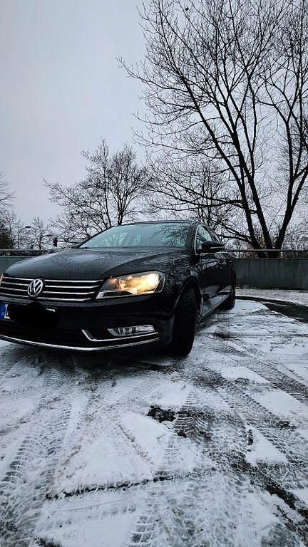 Gebraucht VW Passat Highline 211 PS (155 kW) 2013 Schwarz Limousine