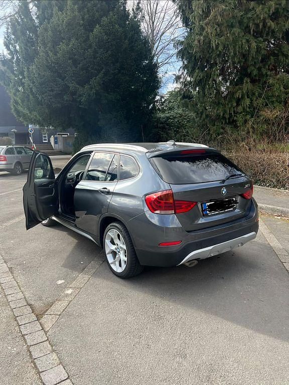 Gebraucht BMW X1 xLine 143 PS (105 kW) 2014 Grau SUV